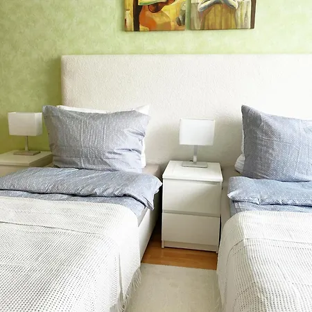 Business 2-room - 4 Beds I 100m To Conti I 250m To Metro I 20 Min Direct To Messe * Hannover