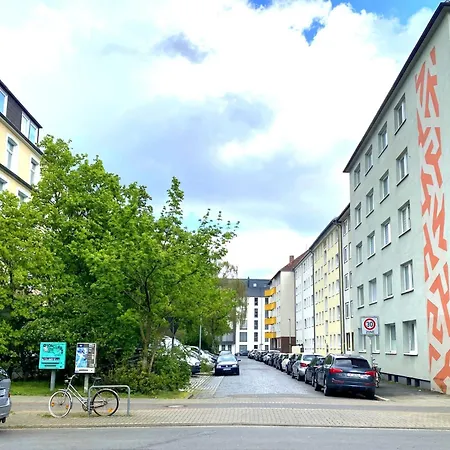 Business 2-room - 4 Beds I 100m To Conti I 250m To Metro I 20 Min Direct To Messe *